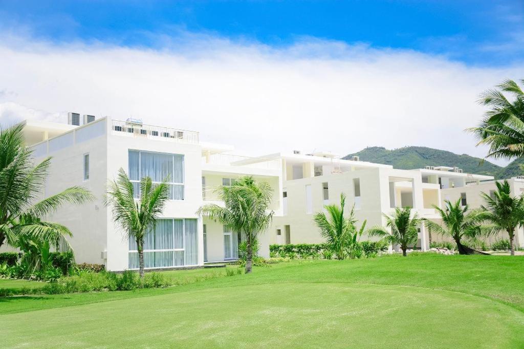 Diamond Bay Golf And Villas Nha Trang Eksteriør billede