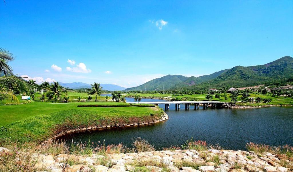 Diamond Bay Golf And Villas Nha Trang Eksteriør billede