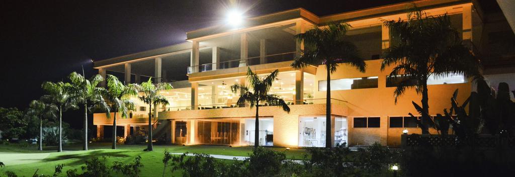 Diamond Bay Golf And Villas Nha Trang Eksteriør billede
